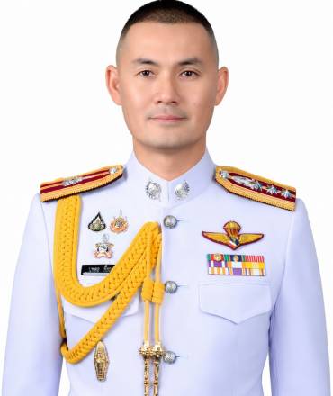 พ.ต.อ.นพดล  เทียมเมธา
